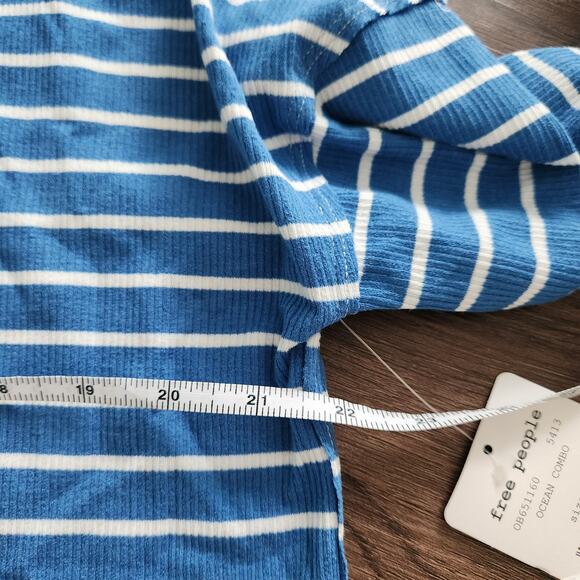 Free People We The Free‎ Striped Relaxed Top S Nautical Beach Coastal Boho - Picture 7 of 8